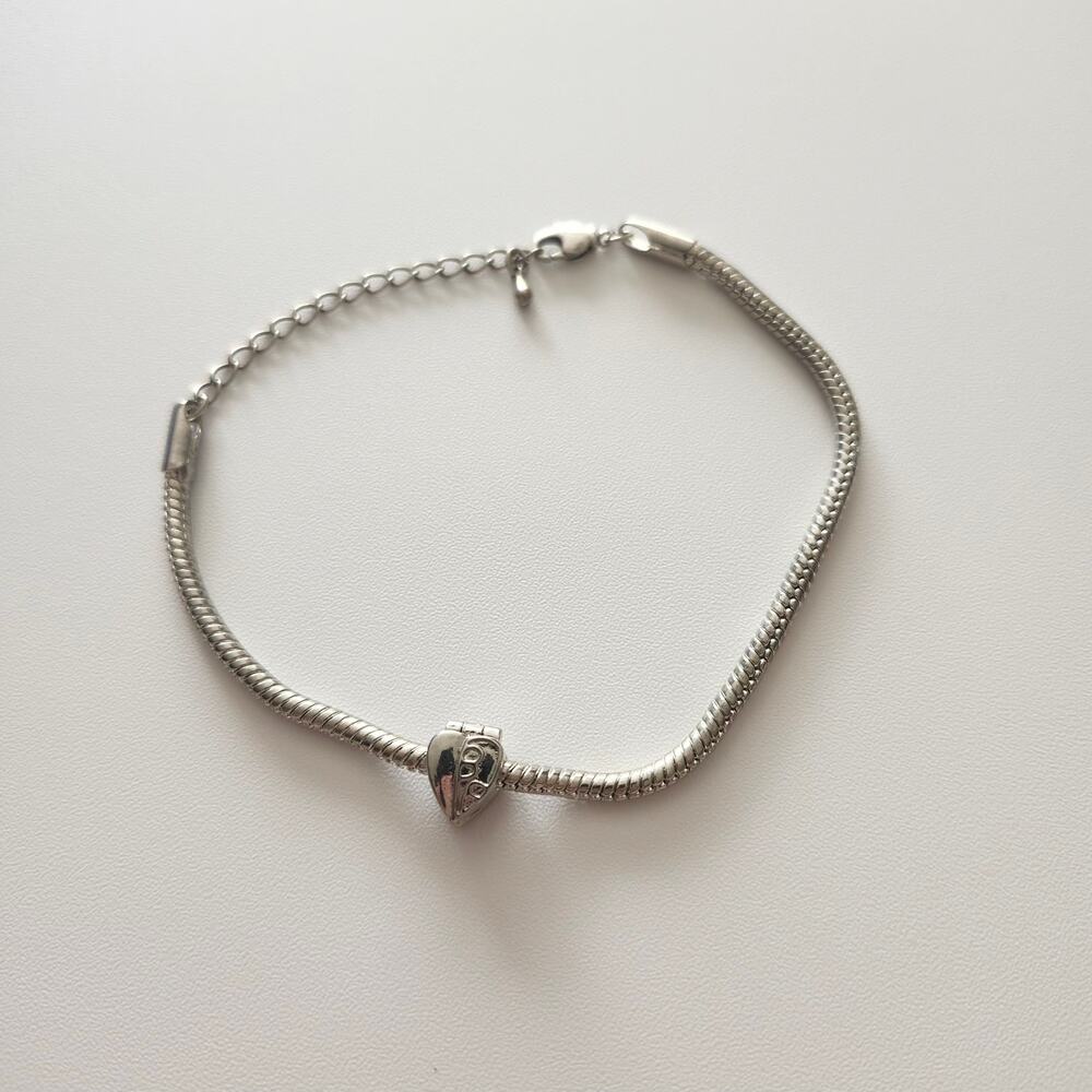 Silver Tone Snake Chain Bracelet Hinged Heart Clip Charm Lobster Clasp Extender